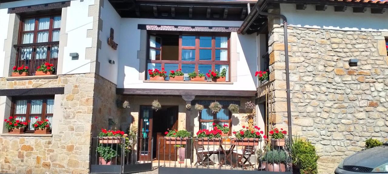 Gasthaus Tiu Xico Tereñes Exterior foto